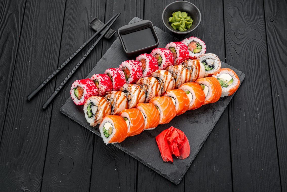 Sushi uramaki